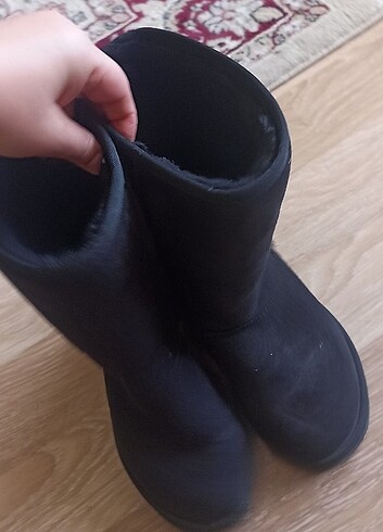 Ugg Bot ugg