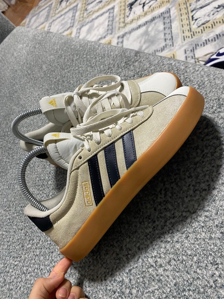 Adidas erkek Bayan uyumlu Spor Ayakkabı - Görsel 3