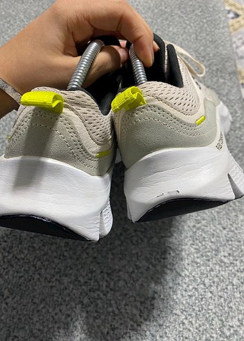 Orjinaldir Spor Ayakkabı - Görsel 6