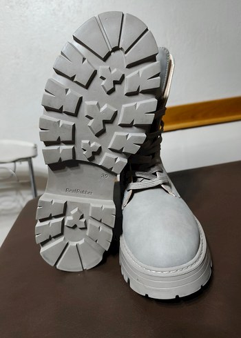 Bej Süet Kemerli Kadın bot - Görsel 6