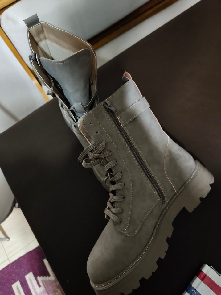 Bej Süet Kemerli Kadın bot - Görsel 4