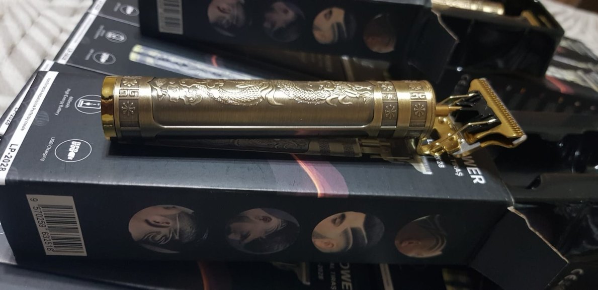 Altın Renkli Profesyonel Tıraş Makinesi LP-2028 - Görsel 4