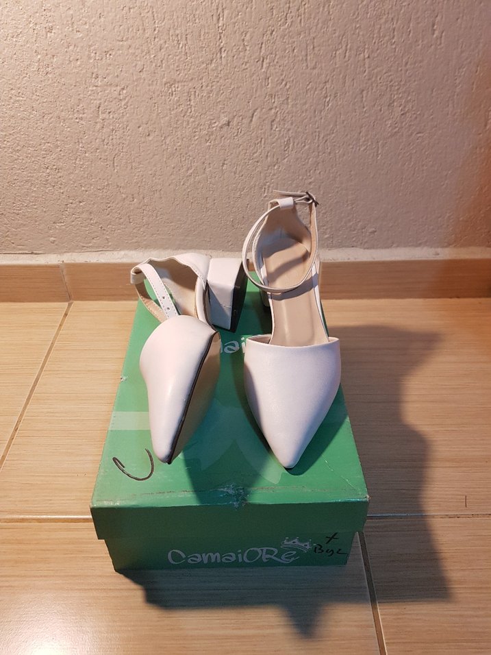 Beyaz abiye ayakkabı - Görsel 3