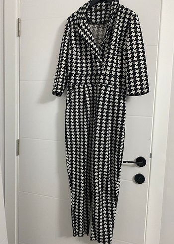 Düğmeli Uzun Kadın Ceket - Görsel 4