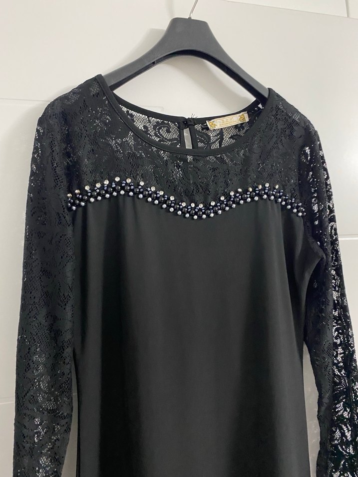 Siyah Dantel Detaylı Uzun Gotik Elbise - Görsel 3