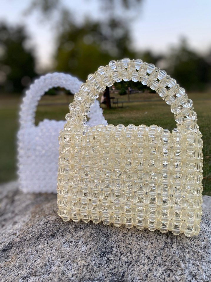 Boncuklu Beyaz Cam Kadın Çantası - Görsel 3