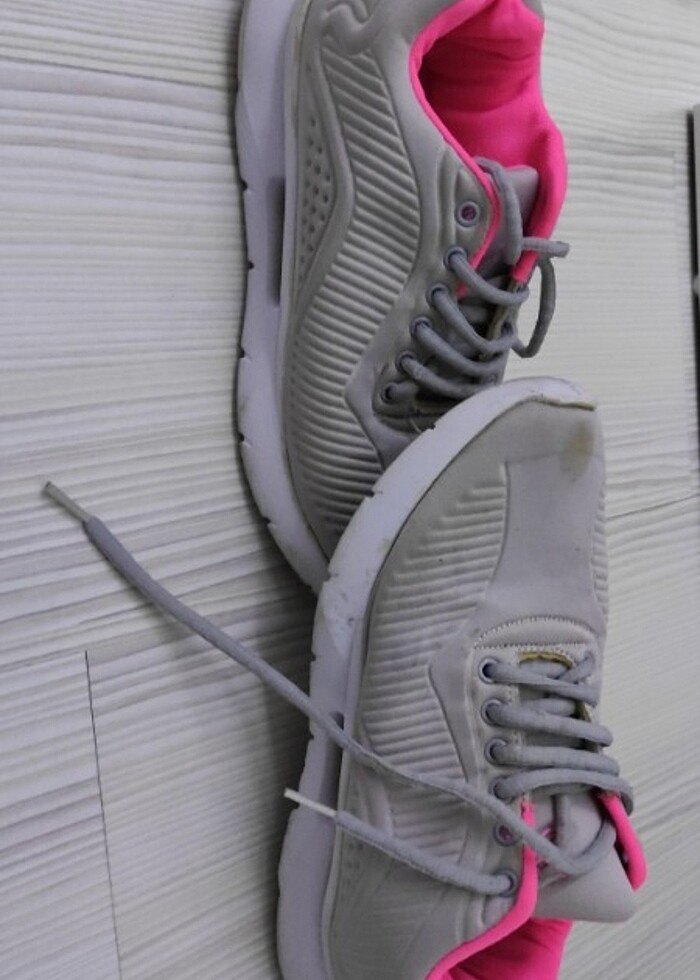 37 numara Kinetix rahat kullanışlı spor ayakkabı  - Görsel 4