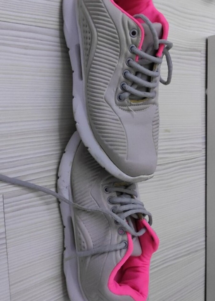 37 numara Kinetix rahat kullanışlı spor ayakkabı  - Görsel 5