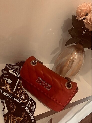 Beden kırmızı Renk Versace orjinal Kırmızı çanta