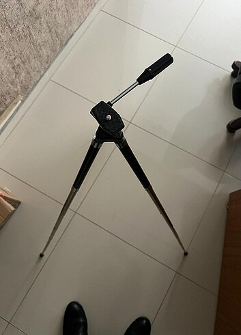 Siyah Tripod 