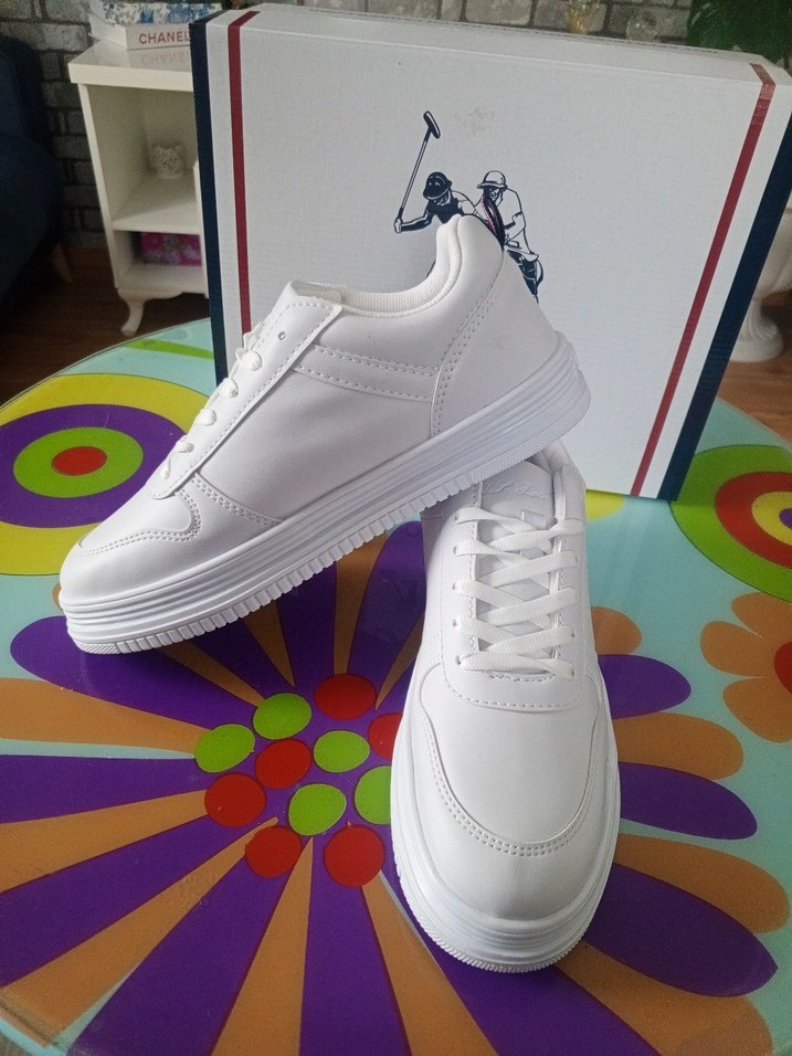 Beyaz Bağcıklı Kadın Sneakers - Görsel 4