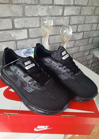 Nike Siyah Erkek Spor Ayakkabı