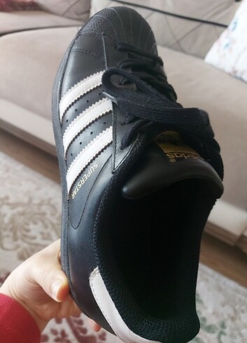 Orijinal Adidas spor ayakkabı