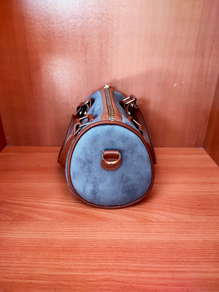 Süet Kadın Çanta - Görsel 2