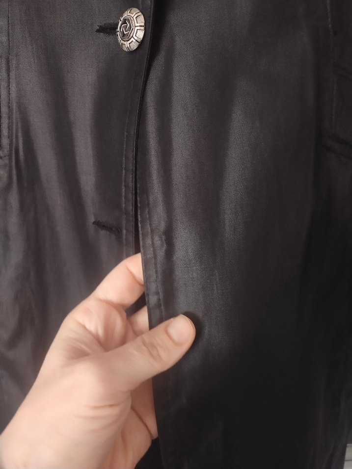 Siyah  Midi Kadın Kaban - Görsel 2