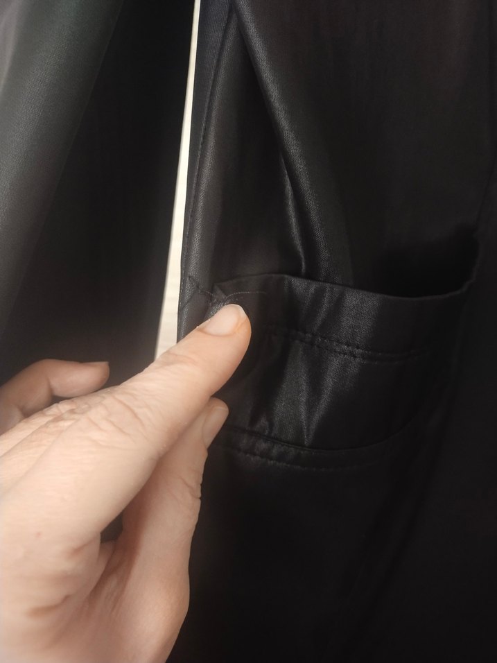 Siyah  Midi Kadın Kaban - Görsel 4