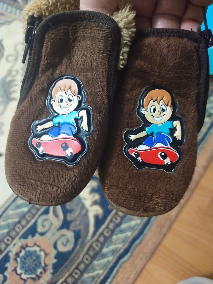 gezer çocuk panduf - Görsel 2