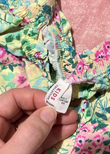 Çiçek Desenli Kız Çocuk Askılı Bluz - Görsel 2