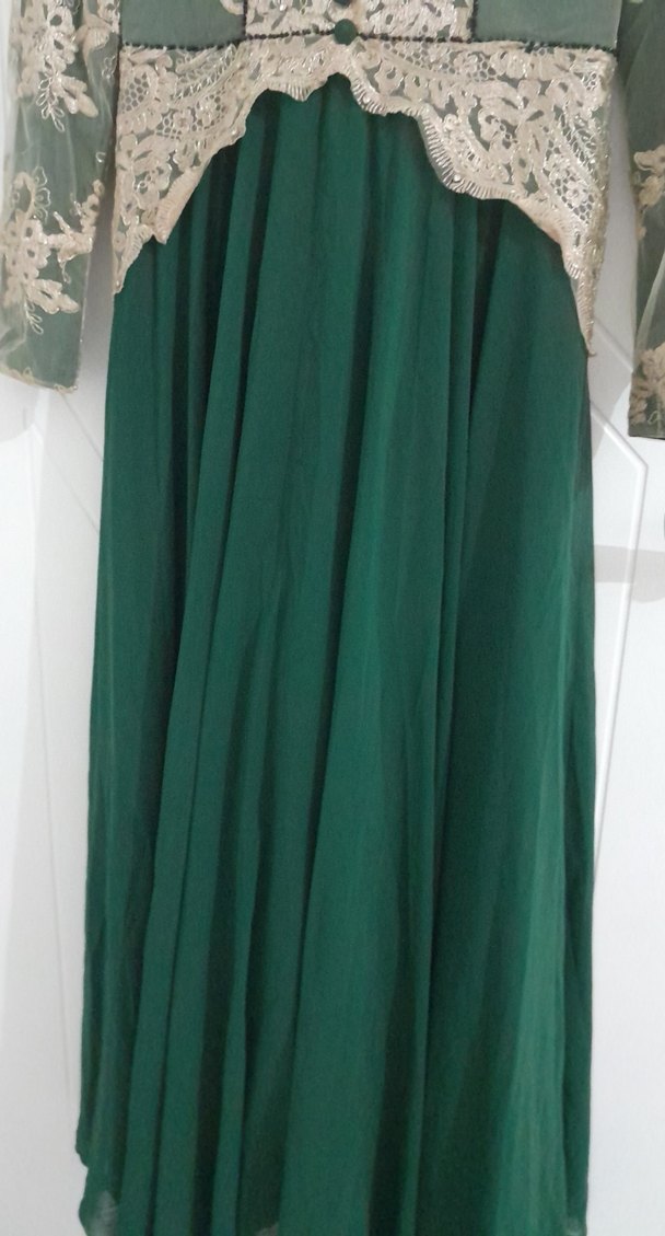 Dantel İşlemeli Uzun Kollu Yeşil Vintage Elbise - Görsel 3