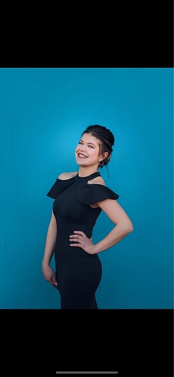 Balık model siyah elbise
