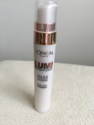 Loreal lumi magique base primer 