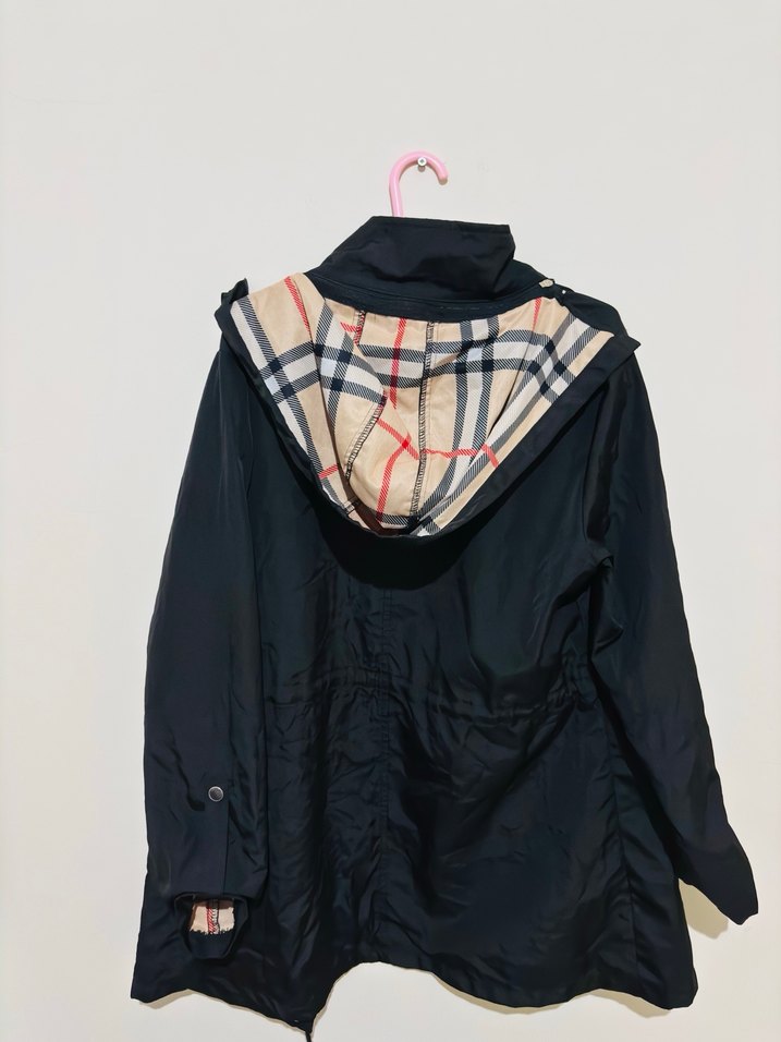 Siyah Kadın yağmurluk - Görsel 3