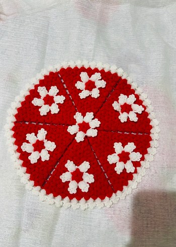 Bordo kırmızı beyaz örgülü çiçekli lifler - Görsel 2