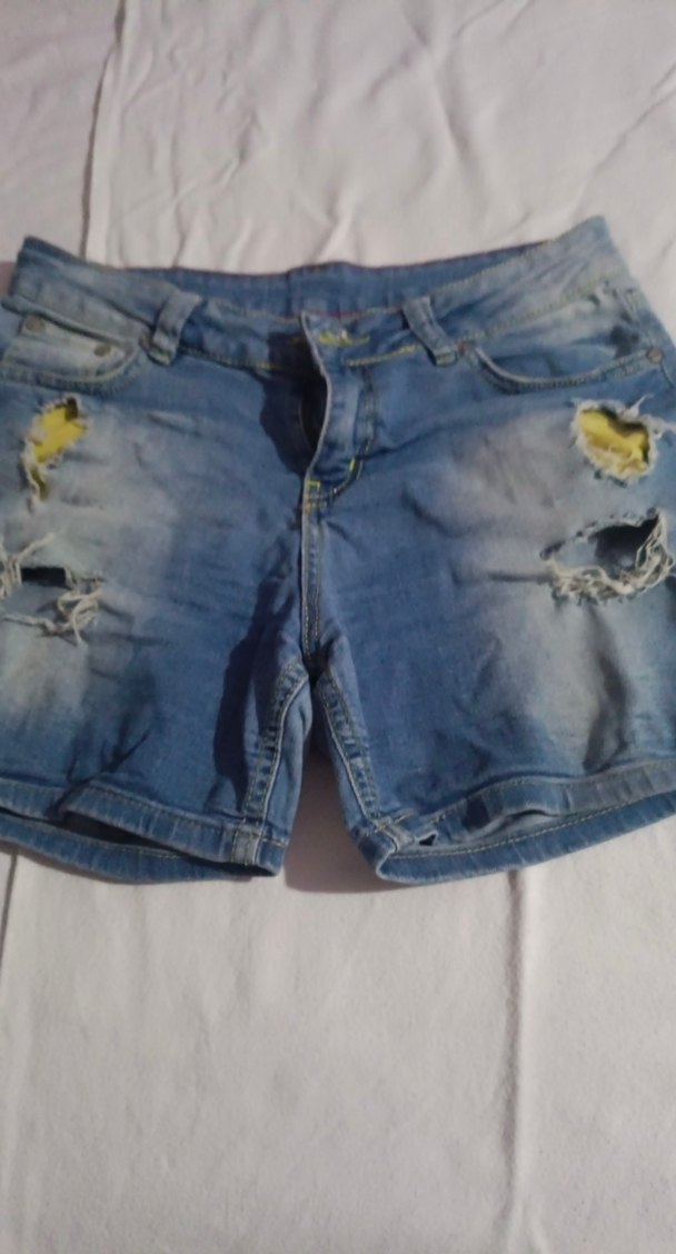 Düğmeli Açık Mavi Mini Denim Şort - Görsel 2