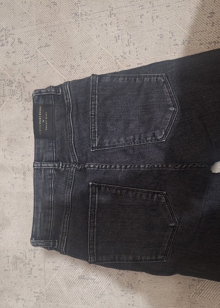 Zara Jean  - Görsel 3