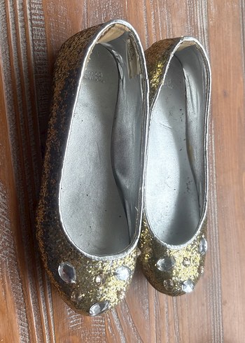 Kız Çocuk Altın Payetli ve Taşlı Babet Ayakkabı - Görsel 2