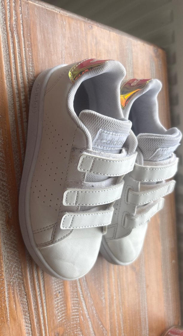 Kız Çocuk Beyaz Adidas Cırt Cırtlı Spor Ayakkabı - Görsel 2