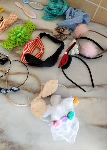 Hello Kitty Renkli Nakışlı Elastik Çocuk Saç Bantları