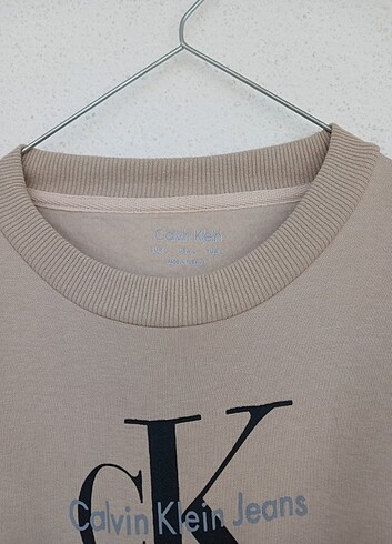 l Beden Ck calvin klein oversize sweatshirt
