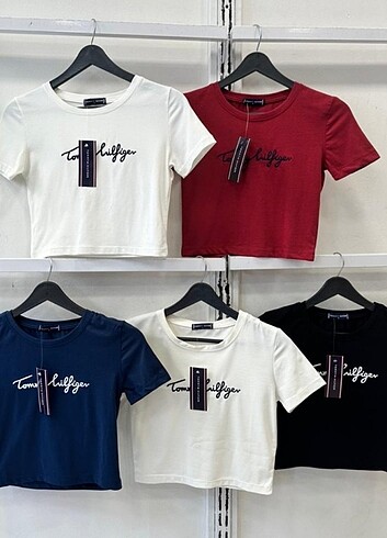 Tommy Hilfiger Tommy hilfiger nakışlı crop tişört 