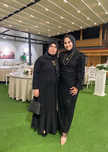 Uzun Siyah Drapeli Tesettür Abiye Elbise - Görsel 2