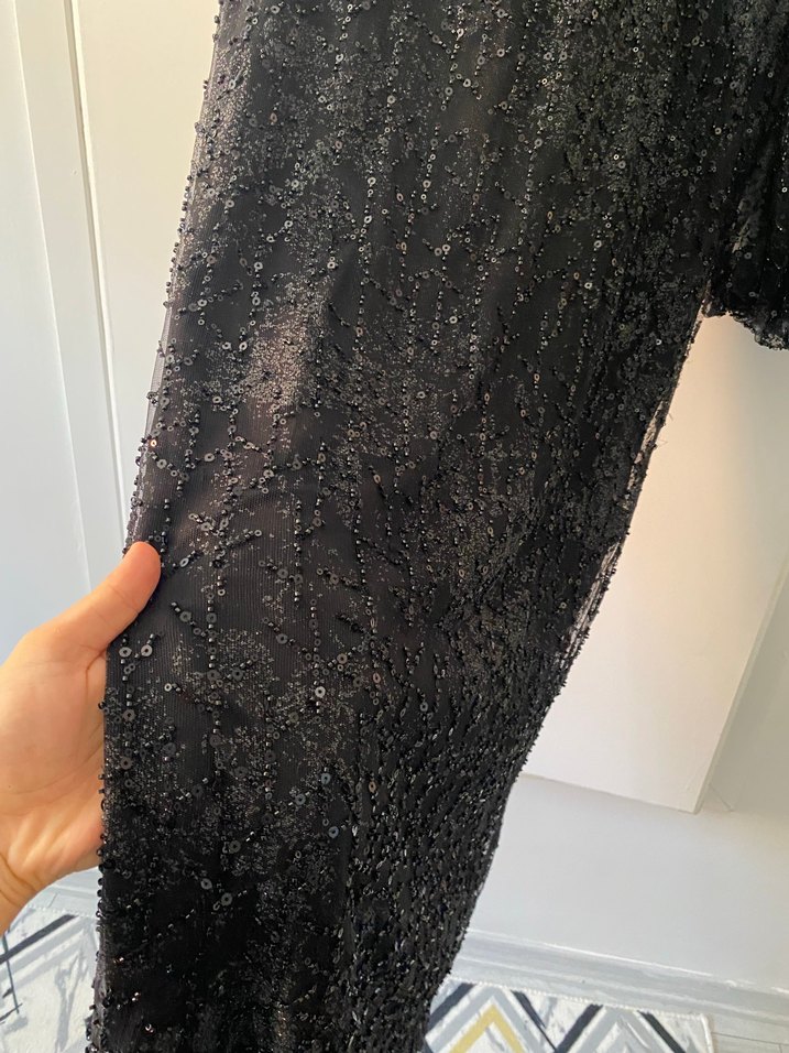 Uzun Siyah Drapeli Tesettür Abiye Elbise - Görsel 4