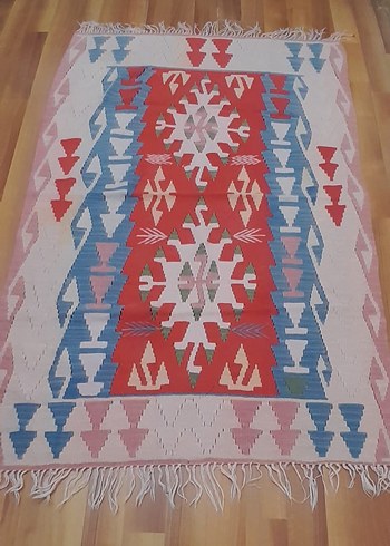American Vintage El dokuma kilim