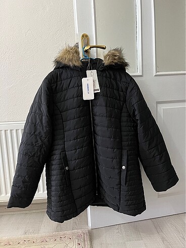 Bershka Şişme Mont