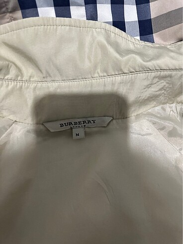 m Beden Burberry çok temiz kullanıldı