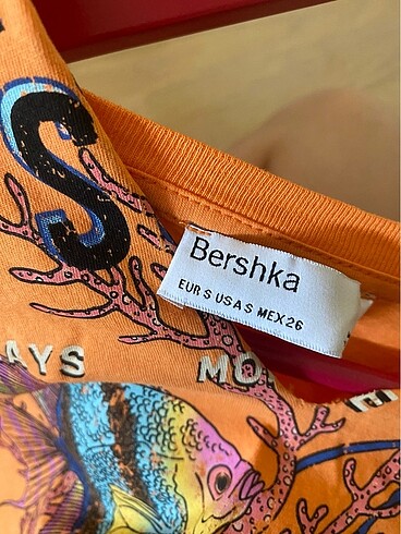 s Beden Bershka crop