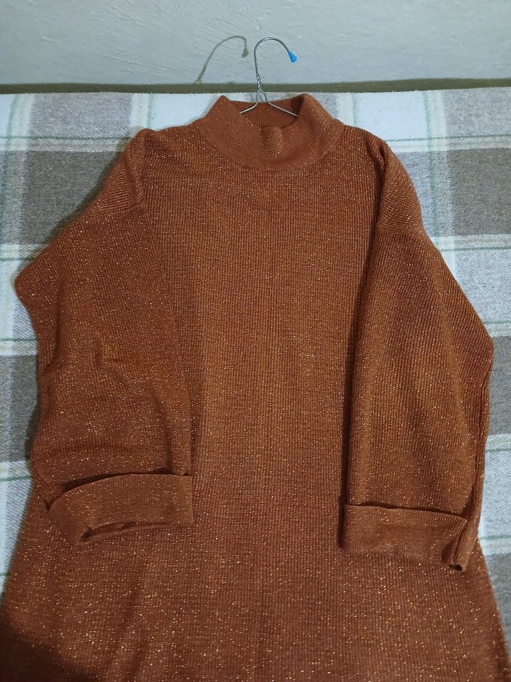 Kahverengi Parlak Boğazlı Kazak - Görsel 2