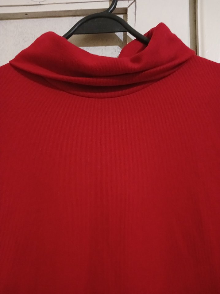 Kırmızı Uzun Kollu Yüksek Yakalı Triko Elbise - Görsel 4