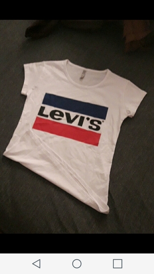 Levis T- shirt