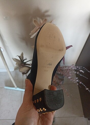 Nine West Kadın bot