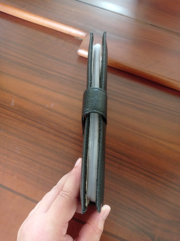 Kilitli Siyah Şeffaf Kartlık - Görsel 3