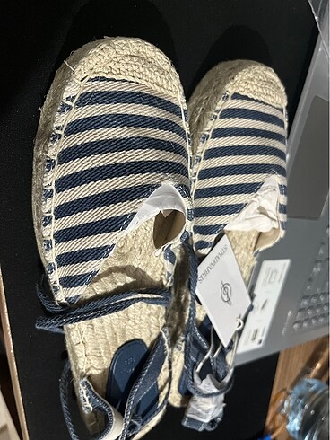 Stradivarius espadril