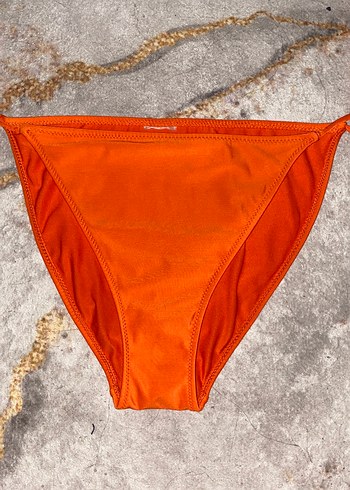 Turuncu Kadın Bikini Altı