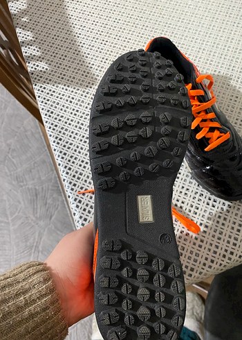 Turuncu Siyah Erkek Futbol Ayakkabısı - Görsel 2