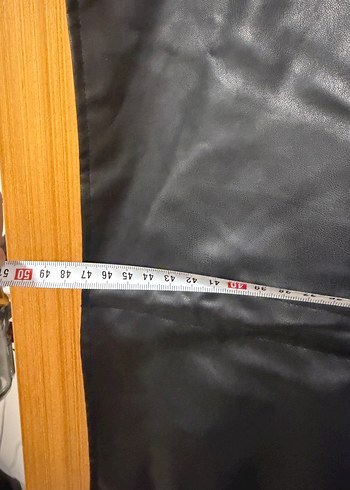 Kadın Siyah Deri Kolsuz Midi Ceket - Görsel 6