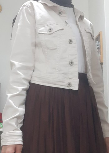 Bej Düğmeli Crop Kadın Ceket